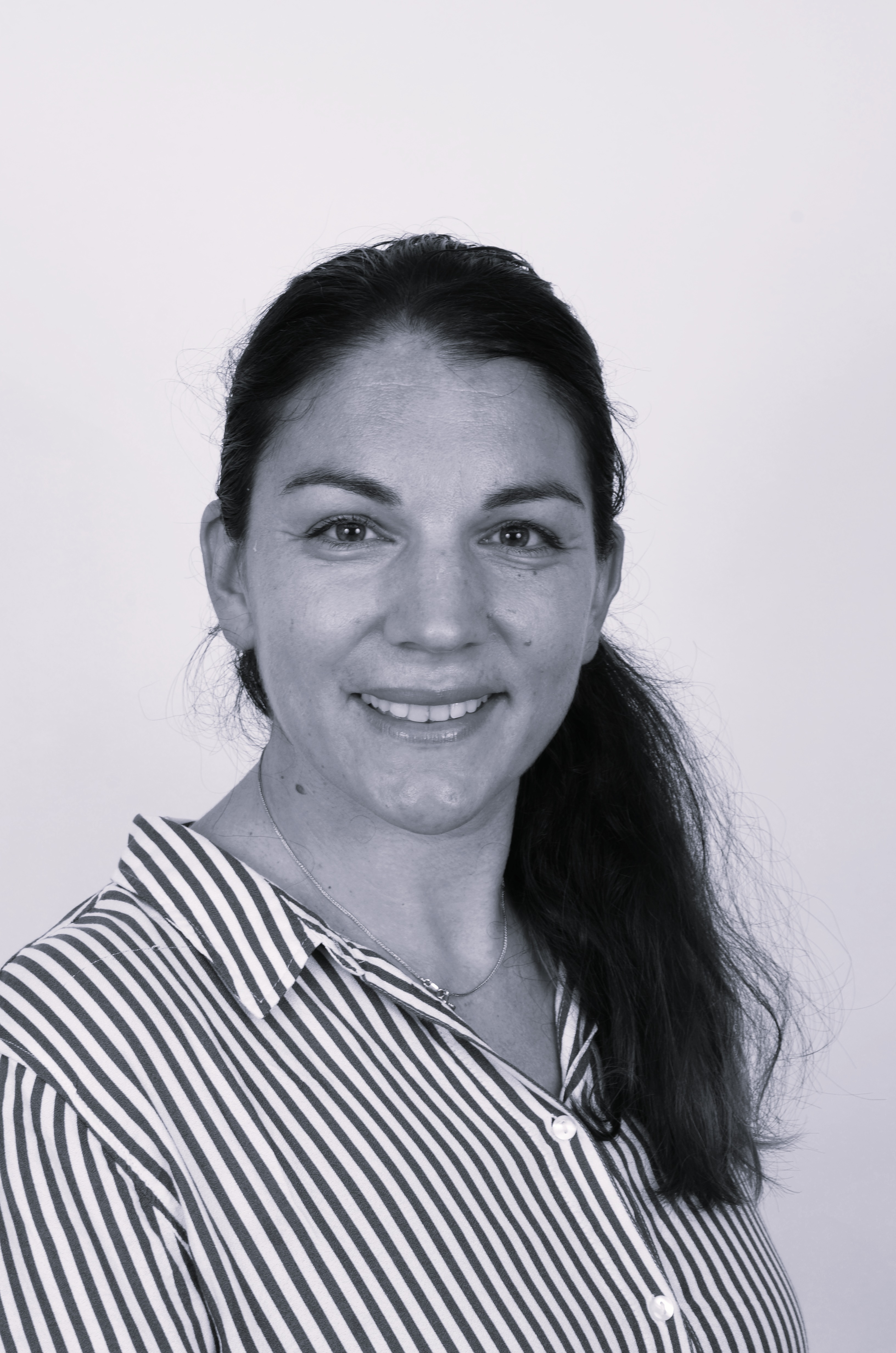 Biography of Rositsa Genova